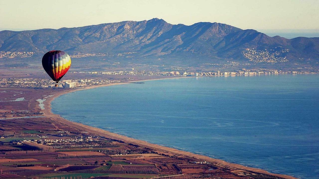 Holidays P14 Sea View Empuriabrava Exterior photo